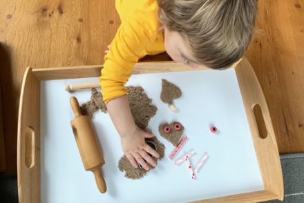 kinetic sand valentine activities for toddlers