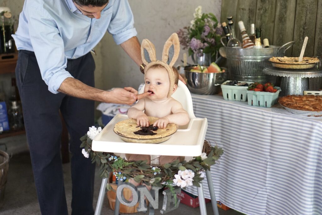 Peter Rabbit first birthday party blueberry pie smash