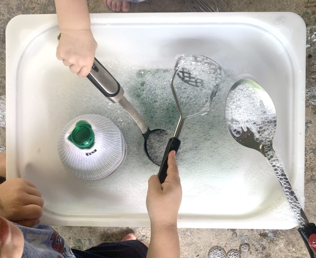 Free Summer Camp Bubble Sensory Bin