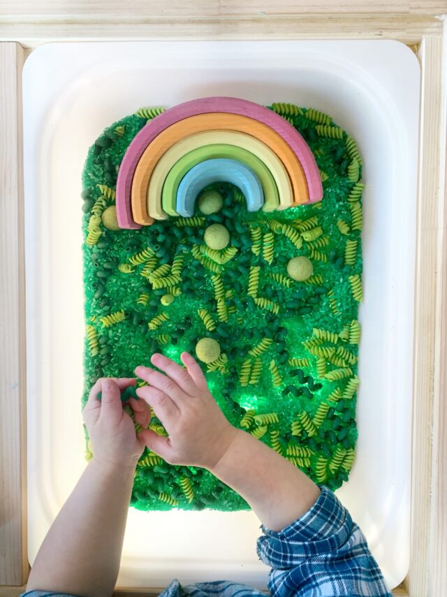 cropped-StPatricksDaySensoryBin-scaled-1.jpg